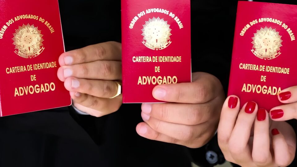 Isenção da anuidade da OAB para a jovem advocacia é suspensa