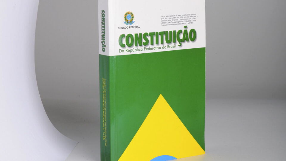 Direito Constitucional: Como estruturar uma ADI na 2ª Fase